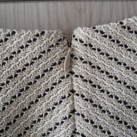 J Crew Black and Cream Chevron Panel Patterned Preppy Fitted Midi Dress Size 000 - Picture 8 of 16